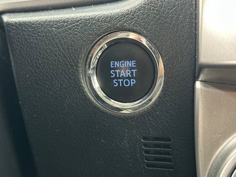 Used 2023 Toyota 4Runner Limited AWD/4WD image 27