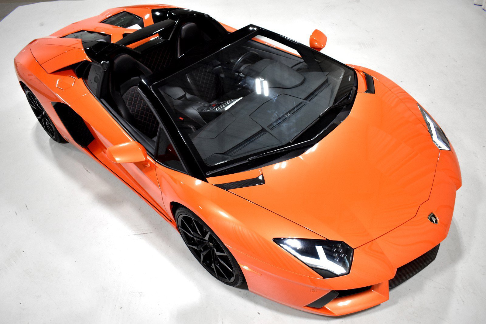 Used 2015 Lamborghini Aventador LP 700-4 AWD/4WD image 17