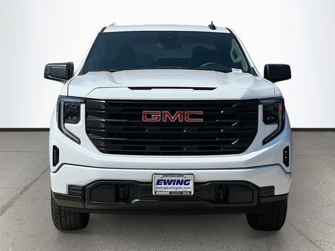 New 2026 GMC Sierra 1500 Pro w/ Graphite Edition image 2