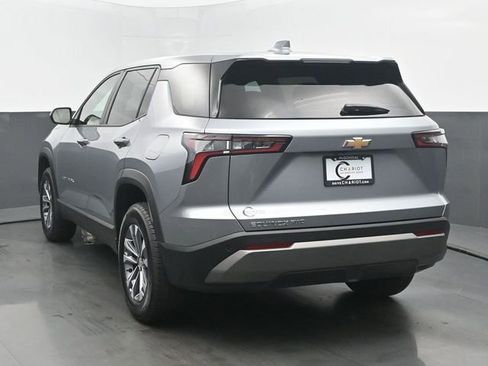 Used 2026 Chevrolet Equinox LT AWD/4WD image 4