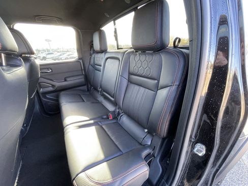 Used 2023 Nissan Frontier PRO-4X w/ Pro-4X Premium Package image 38