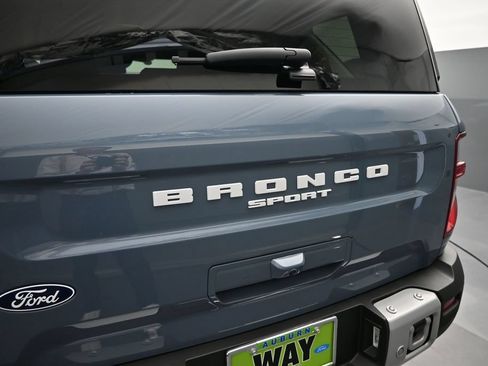 New 2026 Ford Bronco Sport Outer Banks w/ Sasquatch Outer Banks Package AWD/4WD image 2
