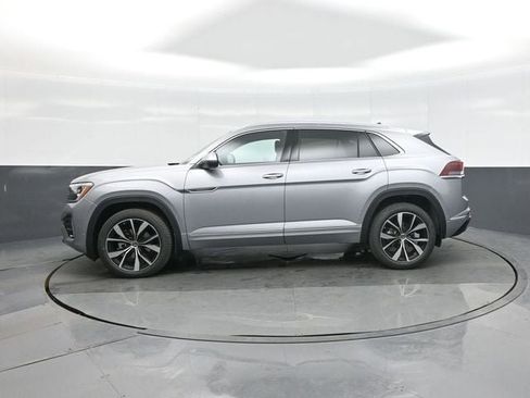 New 2026 Volkswagen Atlas Cross Sport SEL Premium R-Line AWD/4WD image 4