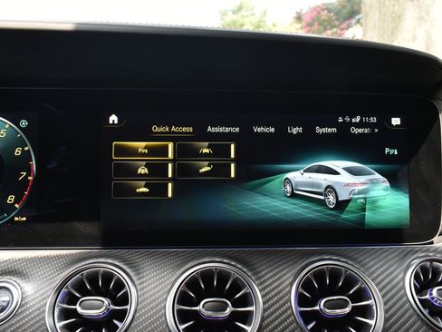Used 2022 Mercedes-Benz AMG GT 43 image 29