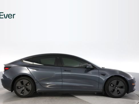 Used 2023 Tesla Model 3 Standard Range RWD image 13