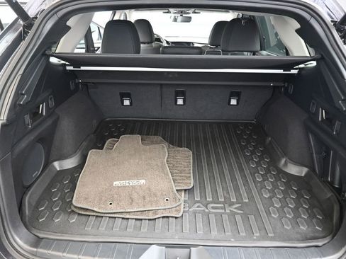 Certified 2025 Subaru Outback Onyx Edition image 17
