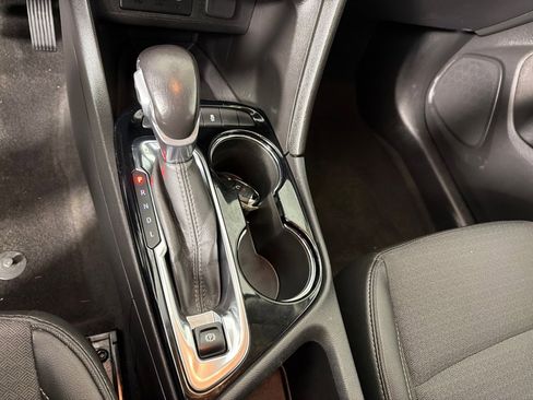 Used 2020 Buick Encore GX Preferred w/ Sport Touring Package image 19