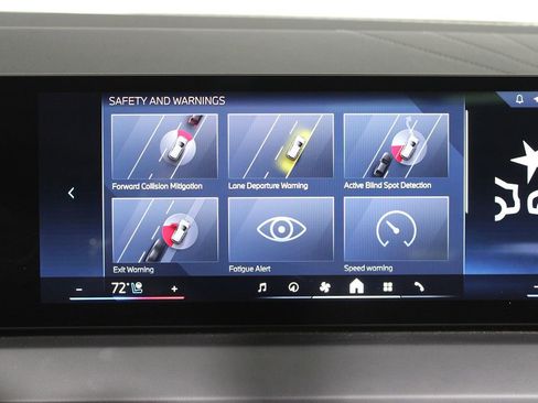 Used 2025 BMW X3 xDrive30i image 15