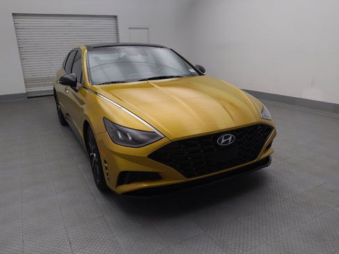 Used 2020 Hyundai Sonata SEL Plus w/ Tech Package image 14