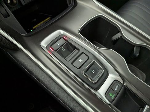 Used 2021 Honda Accord Touring image 18