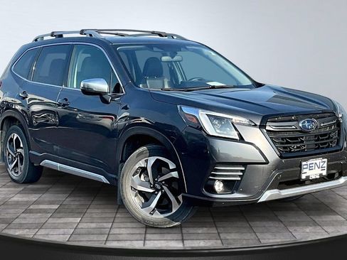 Used 2024 Subaru Forester Touring AWD/4WD image 3