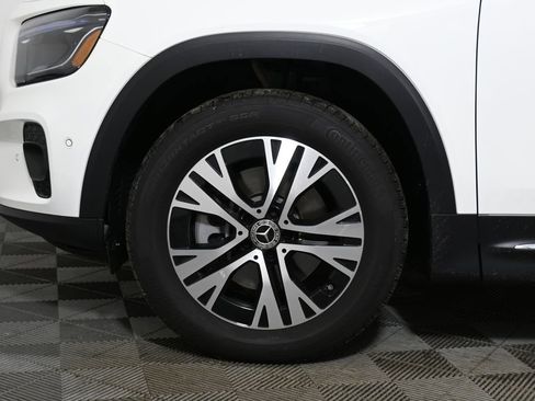 Certified 2026 Mercedes-Benz GLB 250 GLB 250 image 11