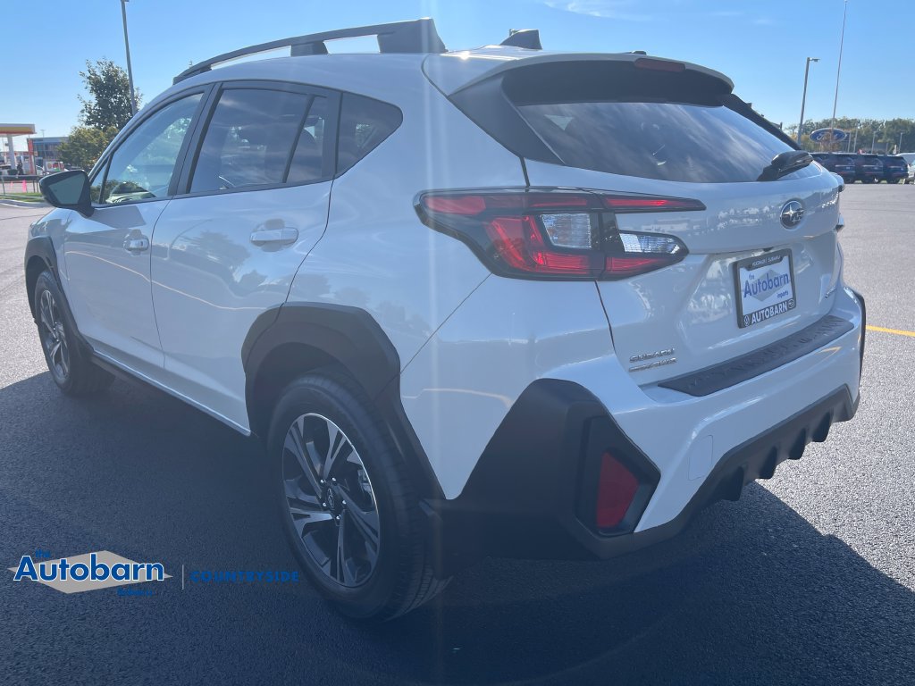 Used 2024 Subaru Crosstrek 2.0i Premium AWD/4WD image 3