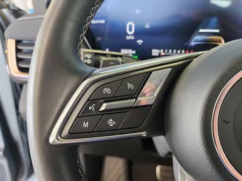 Used 2025 Buick Envision Sport Touring image 21