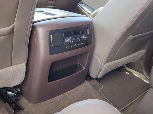 Used 2017 GMC Yukon XL Denali w/ Open Road Package AWD/4WD image 17