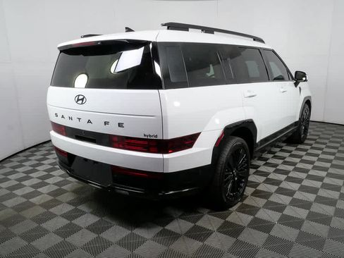 Used 2025 Hyundai Santa Fe Calligraphy image 3
