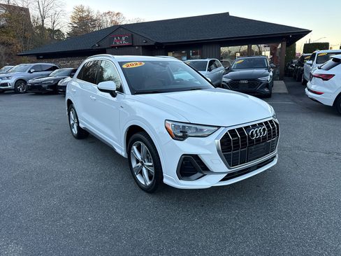Used 2022 Audi Q3 2.0T Premium w/ Convenience Package image 7
