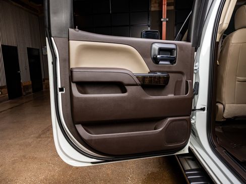 Used 2016 GMC Sierra 2500 Denali w/ Duramax Plus Package image 33