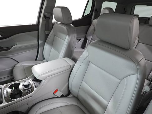 Used 2023 GMC Acadia SLT image 12