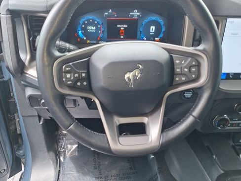 Used 2025 Ford Bronco Outer Banks AWD/4WD image 11