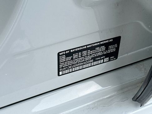 Used 2024 BMW X5 sDrive40i w/ M Sport Package RWD image 36
