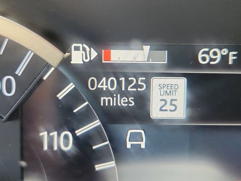 Used 2023 Land Rover Discovery Sport S AWD/4WD image 21