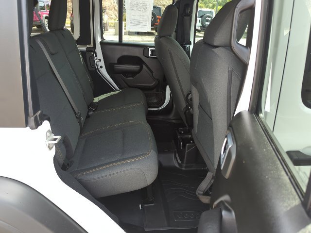 Used 2024 Jeep Wrangler Unlimited Sport AWD/4WD image 20