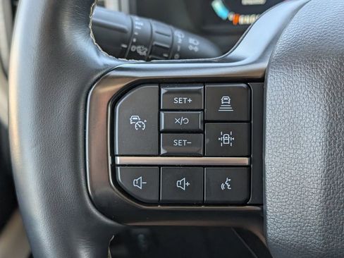 Used 2024 Ford Expedition Platinum image 18