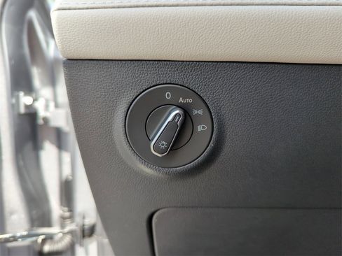 New 2025 Volkswagen Taos S image 34