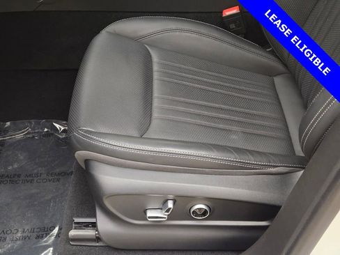 Used 2025 Maserati Grecale Modena image 35