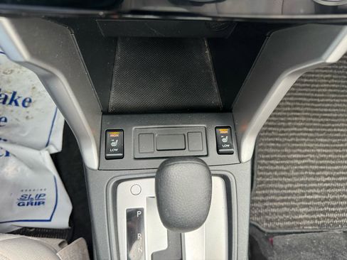 Used 2016 Subaru Forester 2.5i Premium w/ All-Weather Package image 22