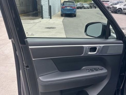 Used 2024 Hyundai Santa Fe SEL image 38