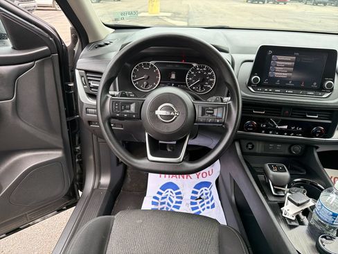 Used 2024 Nissan Rogue SV AWD/4WD image 24