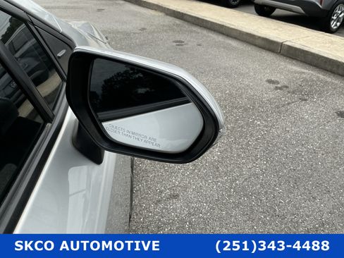 Used 2022 Toyota Corolla SE FWD image 10