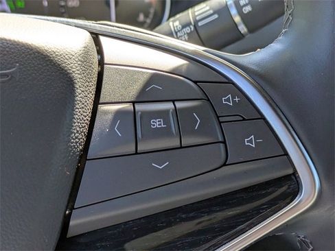 Certified 2025 Cadillac XT5 Premium Luxury image 28