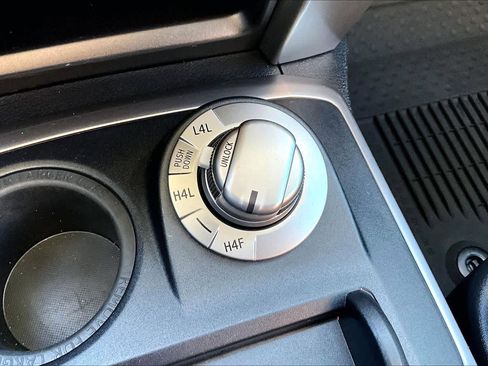 Certified 2020 Toyota 4Runner Limited image 34