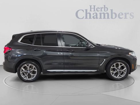 Used 2022 BMW X3 xDrive30i w/ Premium Package 2 (ZPA) AWD/4WD image 11