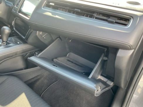 Used 2016 Honda HR-V EX image 27