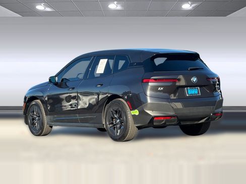 Used 2023 BMW iX xDrive50 w/ Convenience Package image 3