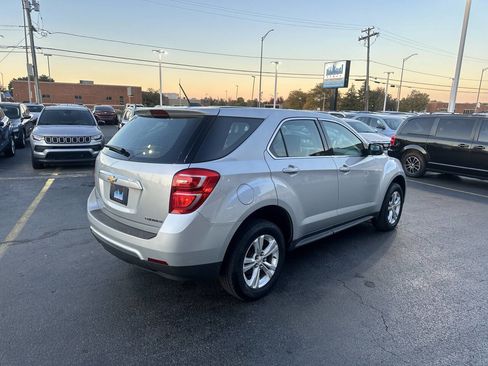 Used 2016 Chevrolet Equinox LS image 10
