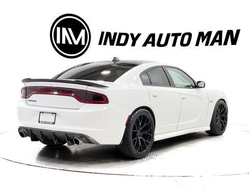 Used 2019 Dodge Charger Scat Pack w/ Daytona Edition Group RWD image 4