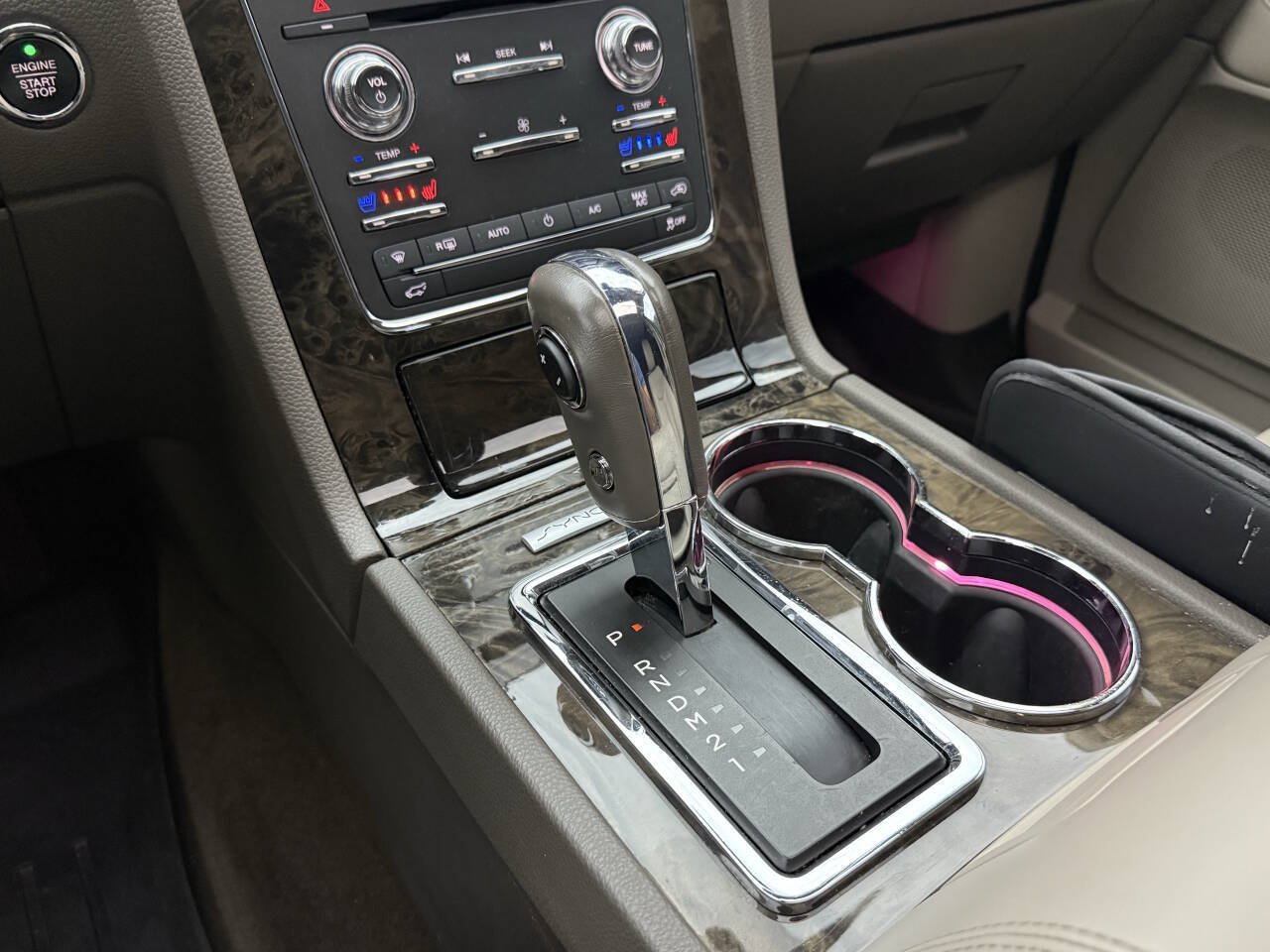 Used 2015 Lincoln Navigator 2WD image 20