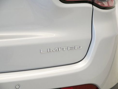 New 2025 Jeep Compass Limited image 13