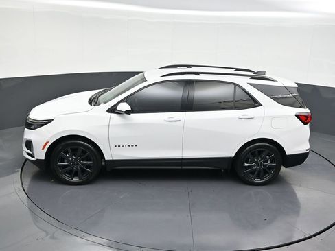 Used 2023 Chevrolet Equinox RS image 16