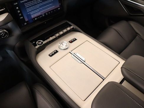 New 2025 Lincoln Navigator Reserve w/ Jet Appearance Package image 8