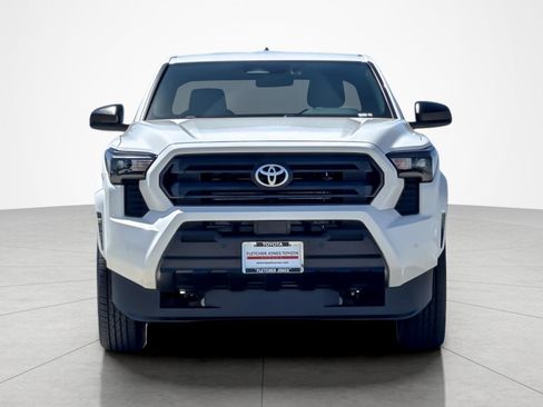 Used 2025 Toyota Tacoma SR w/ SR Upgrade Package RWD image 8