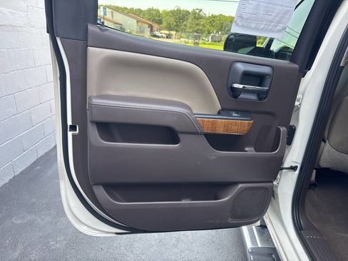 Used 2015 GMC Sierra 1500 SLT w/ SLT Crew Cab Value Package image 18