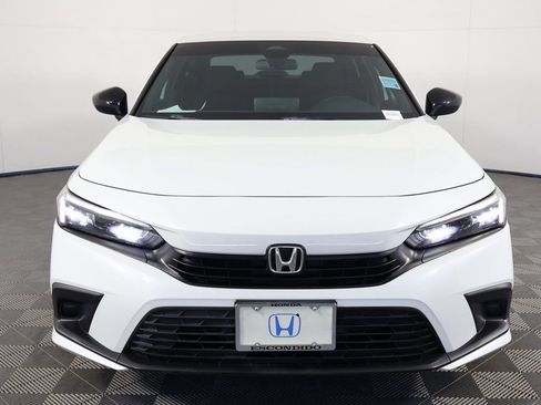 Used 2024 Honda Civic Sport image 2