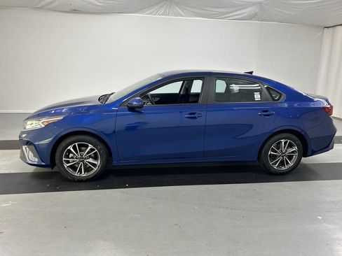 Used 2023 Kia Forte LXS FWD image 6