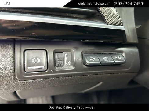 Used 2020 Cadillac CT6 V w/ LPO, Premium Carpet Package image 32